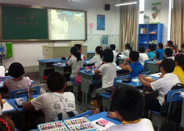 如何提升中职学生学习态度(初中生提高学习兴趣的绝招，让孩子物理成绩突破！)