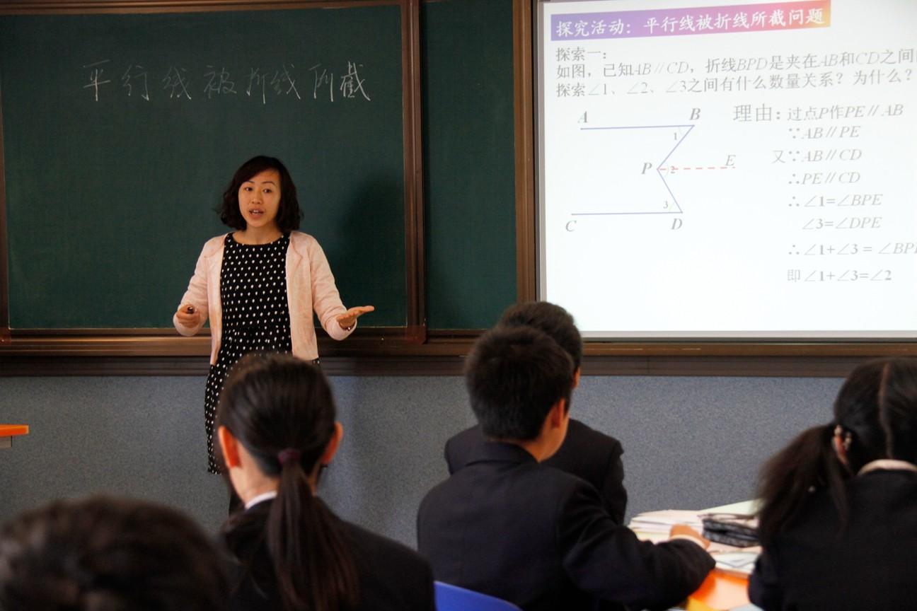 学霸为什么要上小升初数学(小学五年级的超前学习，背单词十遍，你知道为什么吗？)