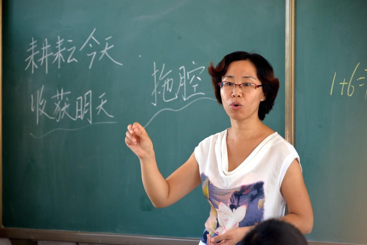初中语文背诵怎么背(四个绝密记忆技巧，考试如虎添翼！)