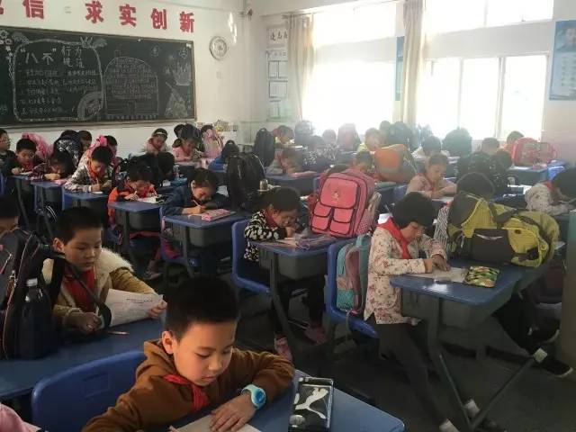 孩子学数学兴趣不浓怎么办(拯救孩子数学兴趣！揭秘培养方法，让数学变得有趣又易学)