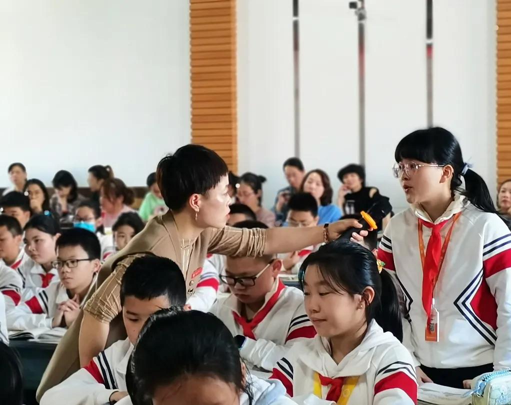 为什么学不好学语文(独家揭秘！孩子一个月背100首古诗秘诀，轻松掌握！”)