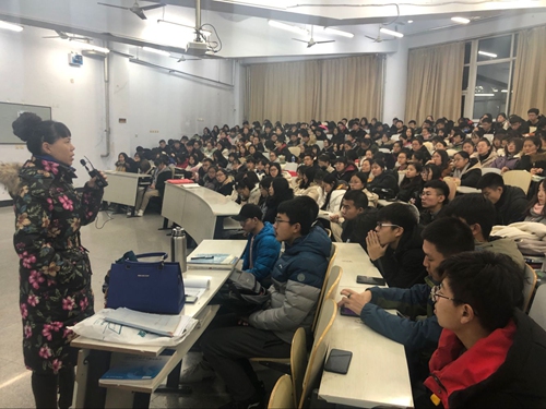 怎么样学习态度好(清华大学学霸传授独家学习秘籍，考试不只是分数！)