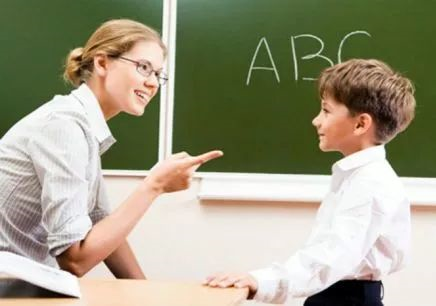 小孩问你为什么学英语呢
