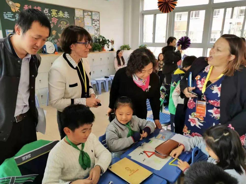 小学英语如何拔尖(小学三年半，英语高中水平，终极学习规划曝光！)