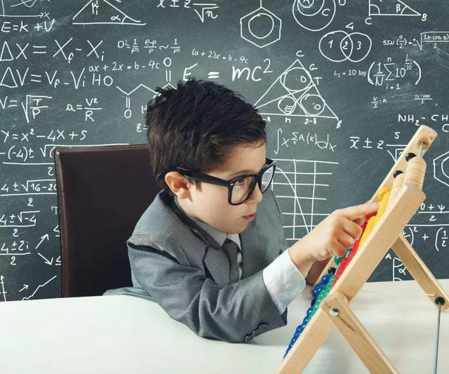 小孩用什么学数学(三套数学启蒙神教材，助孩子智力飞跃！)