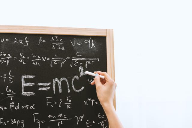 初中数学中的数字代表什么(初中数学揭秘：数字代表玄机)