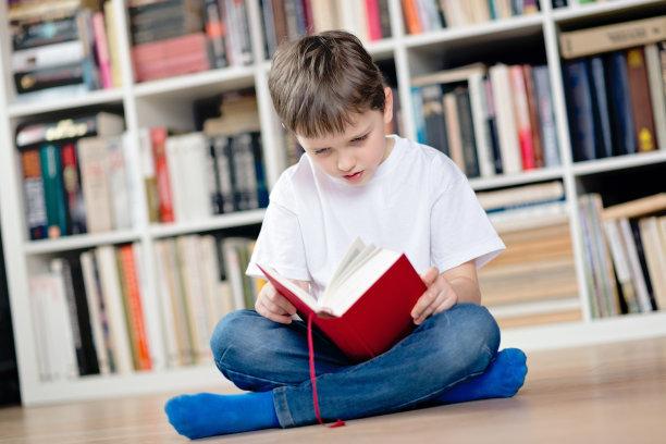 辅导孩子的学习方法有哪些(孩子写作业拖拉磨蹭的坚持这五个步骤)