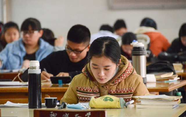 有哪些女生学习方法(四个步骤学好数学)