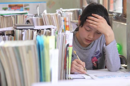 什么样学生到高中比较优秀(高中的尖子生都有四个特点)