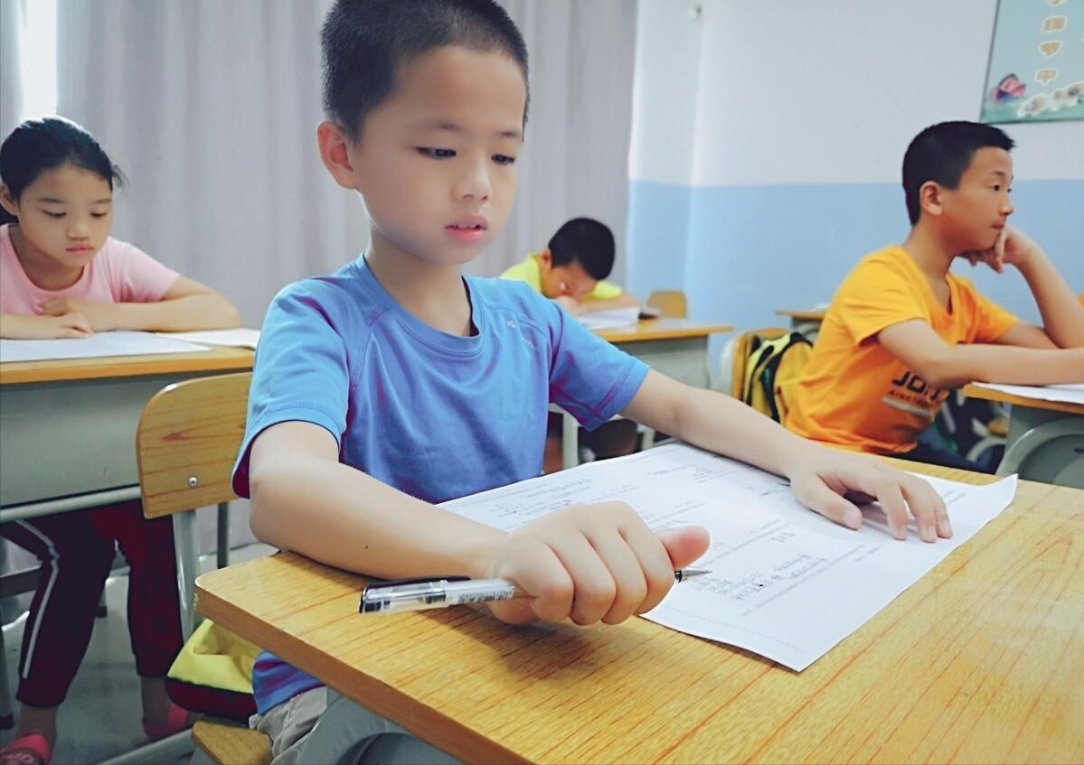 用心作文怎么写(写一篇用心作文的步骤)