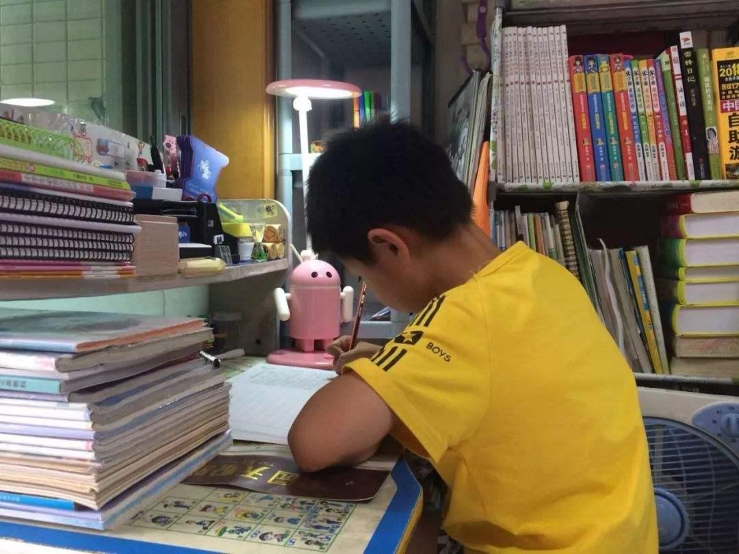 晨读的学习方法包括哪些(高效晨读让语文学习变轻松)