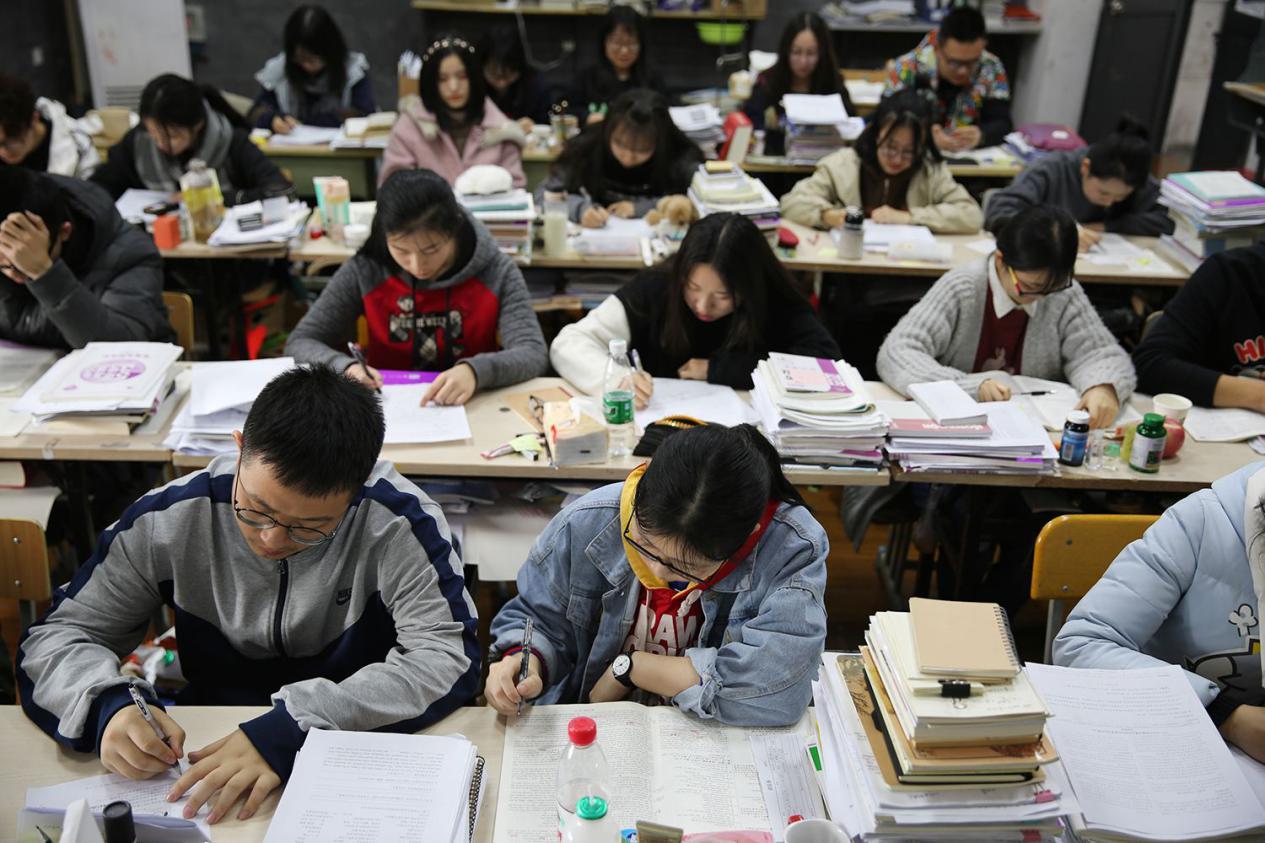 如何放松英语作文(课后学会放松的建议)
