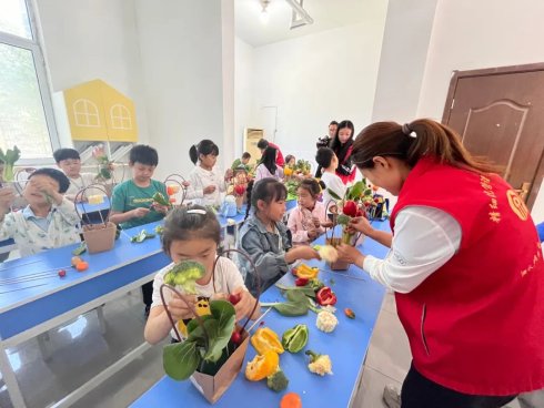英语作文怎么选材(选择英语作文素材的方法)