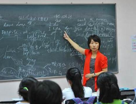 如何提高课堂注意力(课堂上保持专注的方法)