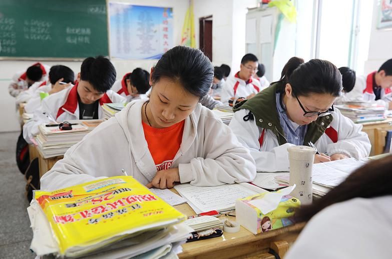 初中知识点该怎么预习(适合初中学生使用的预习方法)