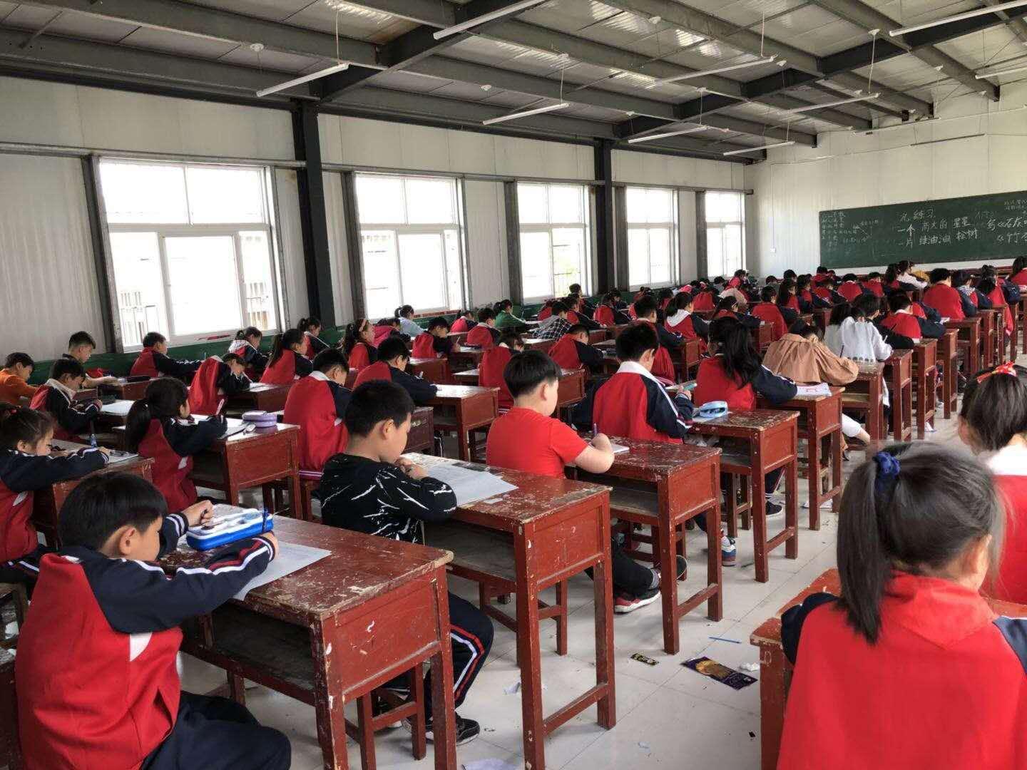 写人物的作文怎么选材(人物作文选材的建议)