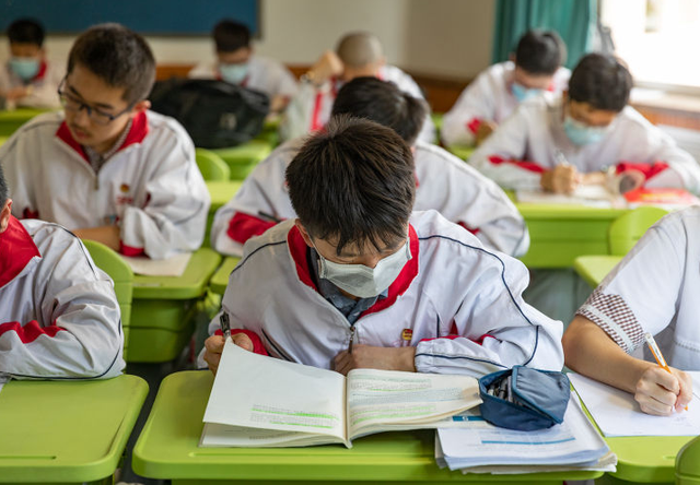 怎么提高课堂效率(提高课堂效率的方法)