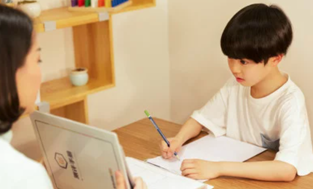 如何让孩子对学习上瘾(培养对学习热爱的方法)