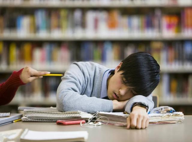 如何拥有好的学习态度(保持积极学习态度的方法)