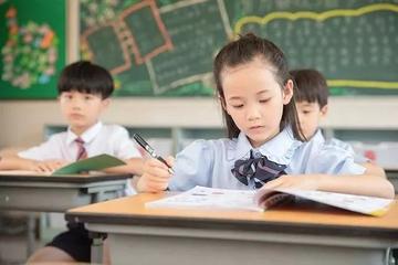 孩子该如何拓宽眼界(孩子拓宽眼界的技巧)