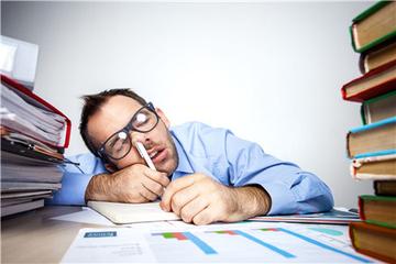 如何学会抓重点(学会抓重点的技巧)