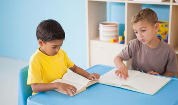 如何从自卑走向自信(提升自信心的技巧)