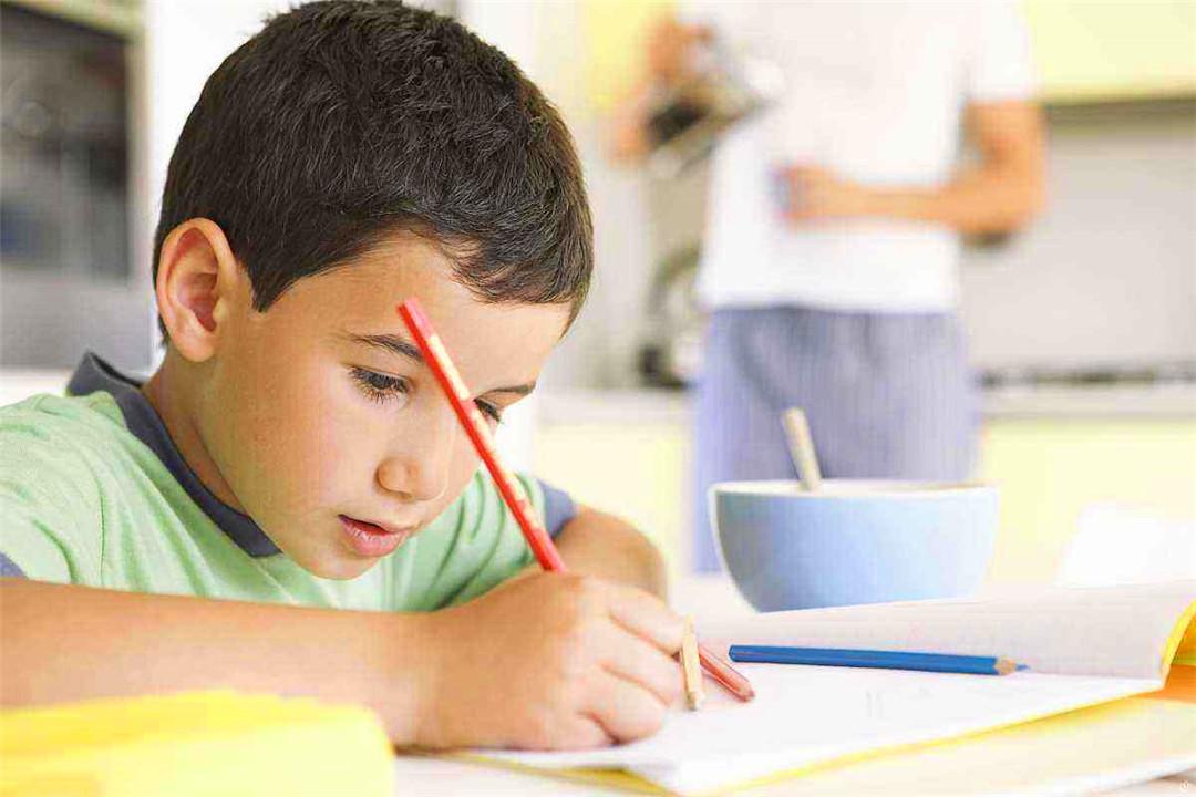 如何提高信息的长期记忆(增强信息长期记忆的建议)