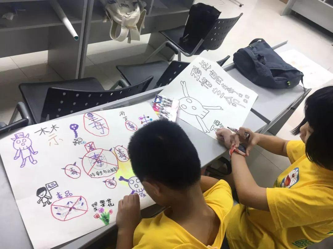 该怎么学会释放情绪(释放情绪的策略)