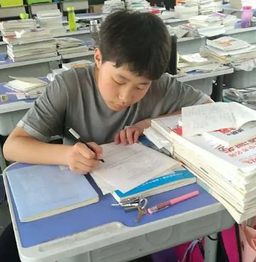 怎样拥有高度的专注力(提高专注力的技巧)