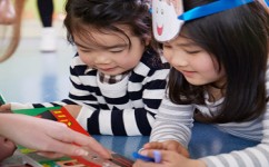 做什么让孩子高兴学英语(3个小游戏让娃爱上英文)