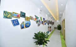 初中英语阅读怎么不扣分（六选五三步法实现中考不丢分)