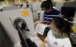 中考英语作文听力怎么练(提高英语听力的方法)