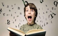 孩子英语高分的原因是什么(初中名校的英语教学模式，让孩子词汇量大到惊艳！)