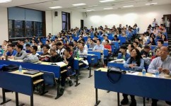 哪个软件讲初中数学最好(中学生必备：超好用的搜题软件推荐！)