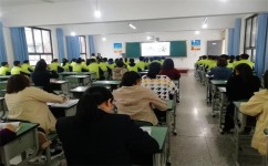 怎么利用暑假提升语文(四招练就超强语文！开学后轻松领跑班级同学！)