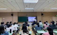 初中语文如何朗读(揭秘朗读技巧：告别做作，轻松自然朗读方法！)