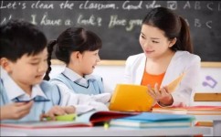 英语小学如何学好语文(揭秘学霸秘诀：小学生提前学，轻松考进重点初高中！)