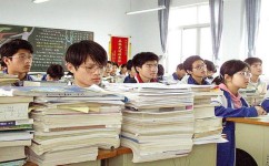 为什么学生不喜欢学政治了(《港澳台学生思政教育现状揭秘，引发国家教材改革浪潮》)