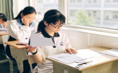 家长如何跟孩子学语文作文(独家揭秘：培养三年级写作天才的五大秘诀！)