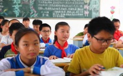 初中孩子如何学习历史(初中历史高分秘籍，让孩子轻松拿80分！)