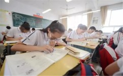 中考前学渣怎么复习数学(高效应对数学考试，绝不再丢分！最佳备考秘籍大揭秘)