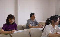 初中政治课堂怎么上(震惊！初中政治课全新上课方式，让学生瞬间爱上政治！)