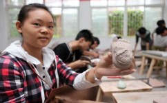 聊天学习方法有哪些(聊天学习法：解锁轻松高效的学习秘籍)