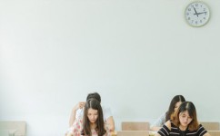 英语作文如何克服困难(征服英语作文难题，学霸秘籍助你轻松获得高分)