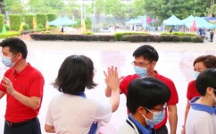如何进行作文批改(进行作文批改的步骤)