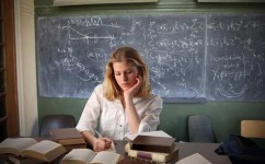 初中英语跟不上怎么办(提升英语水平的方法)