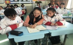 怎么学会英语的发音(提高英语发音的技巧)