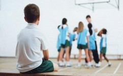 怎样引导孩子面对挫折(应对挫折的技巧)