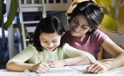 孩子上课不遵守规则怎么改变(课堂上不遵守规则的方法)