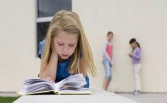 怎样引导孩子换位思考(培养换位思考能力的技巧)